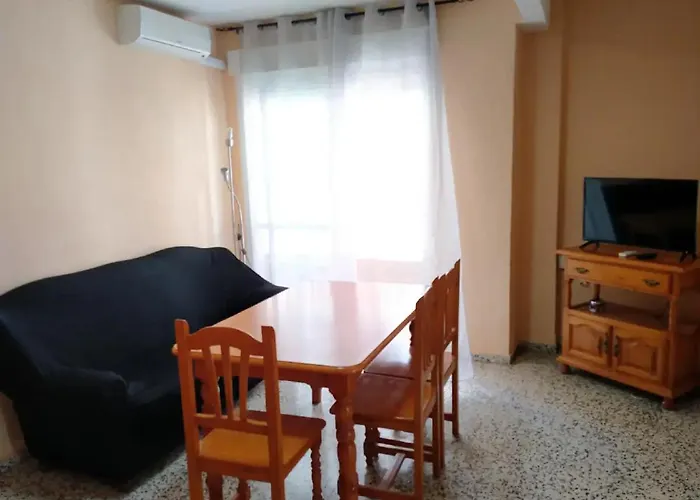 Apartamento 3 dormitorios frente a Hospital de Traumatología